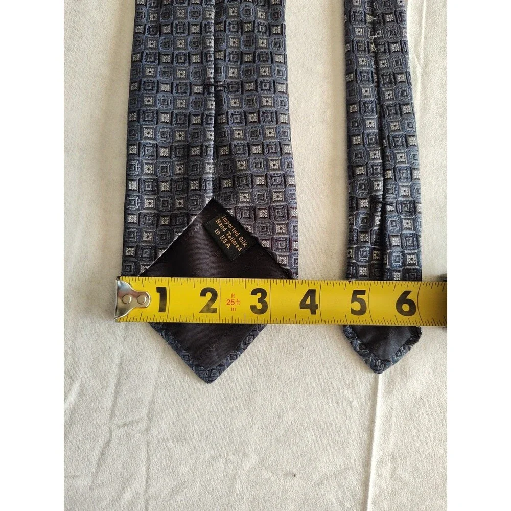 hart schaffner marx silk tie